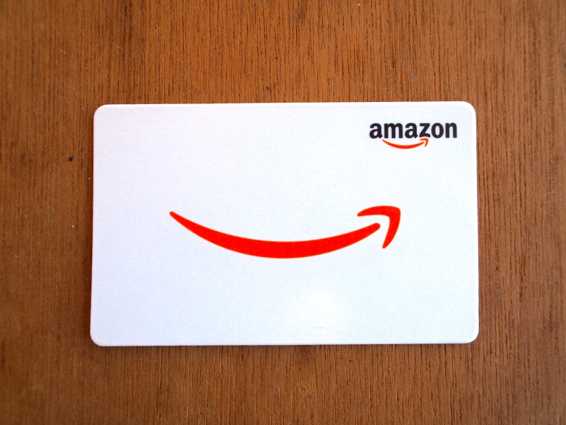 Amazonギフト券グリーティングカードタイプのメッセージカードの中にあるカードタイプのAmazonギフト券おもて面